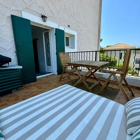 Chic T2 Vue Terrasse Clim & Parking A Sanary, 7mn A Pied De La Et Du Centre *